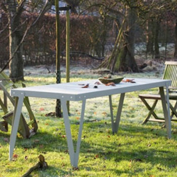 Lloyd Table Outdoor Baden Baden Interior